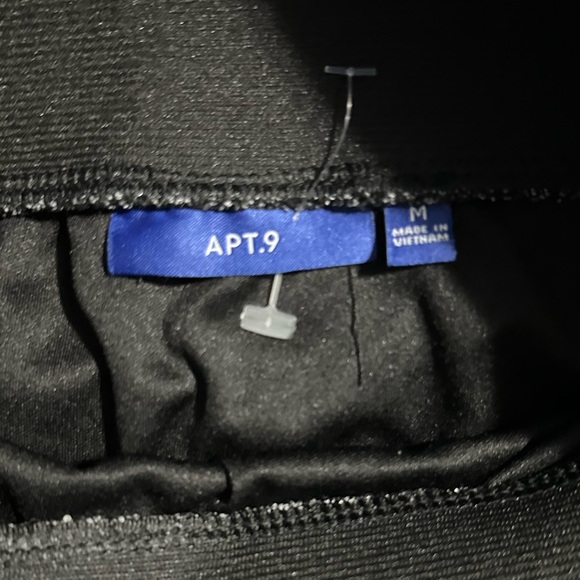 Apt 9 midi skirt with side slit in a weathered dark grey black. 🩷 - Picture 4 of 6